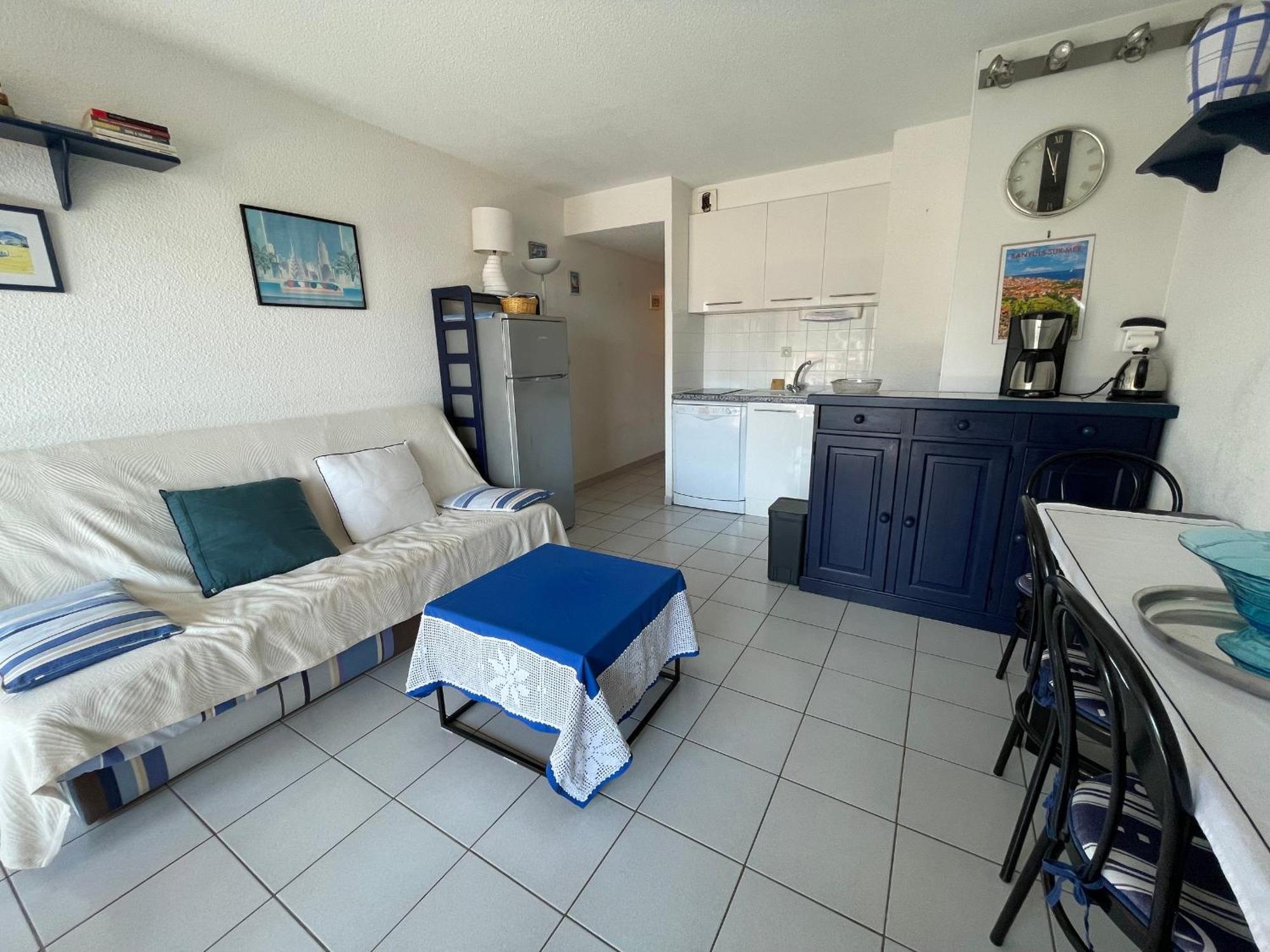 Banyuls-Sur-Mer : T2, Loggia Et Parking A 2 Pas De La Plage - Fr-1-309-39 Exterior photo