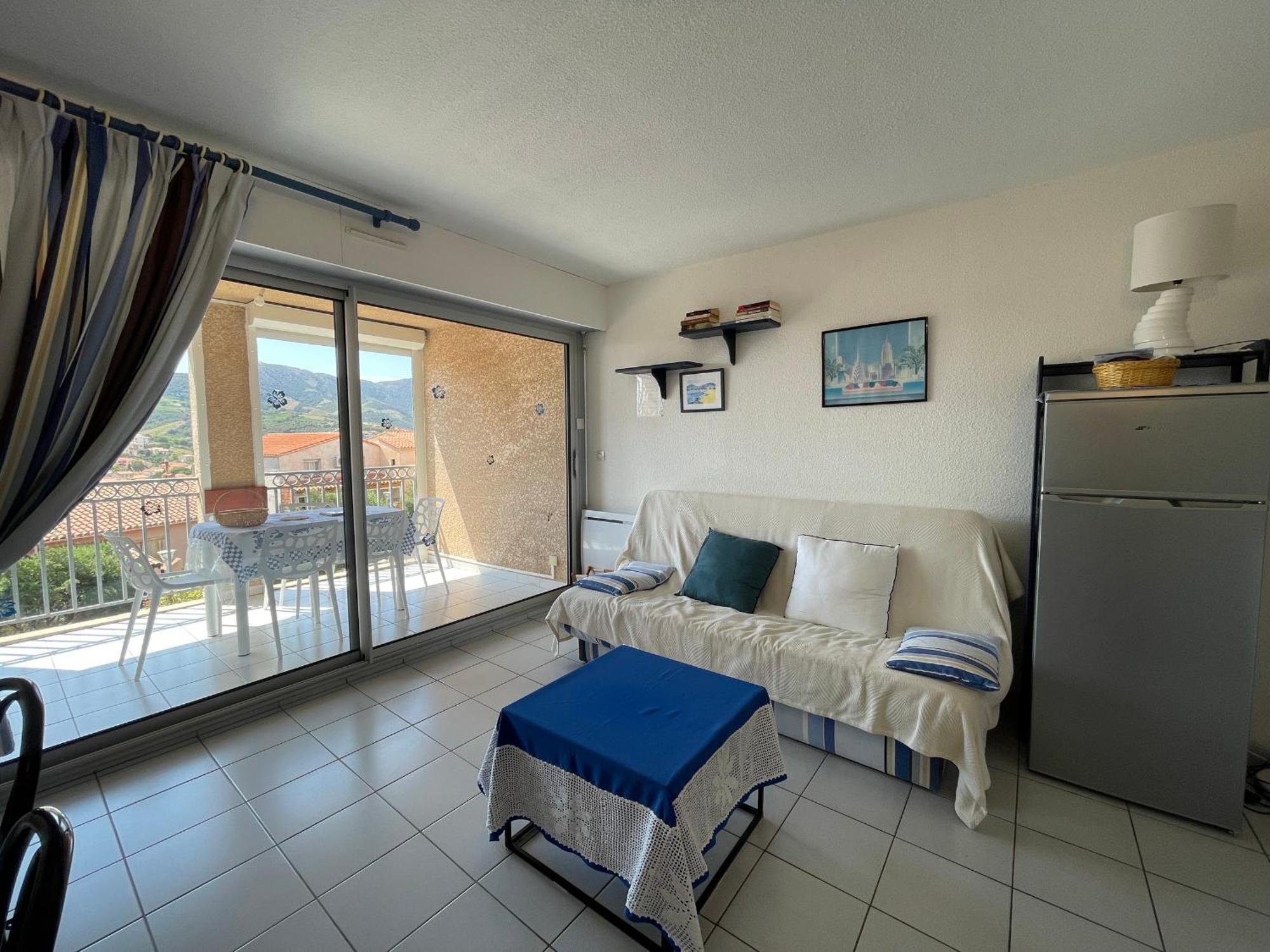 Banyuls-Sur-Mer : T2, Loggia Et Parking A 2 Pas De La Plage - Fr-1-309-39 Exterior photo